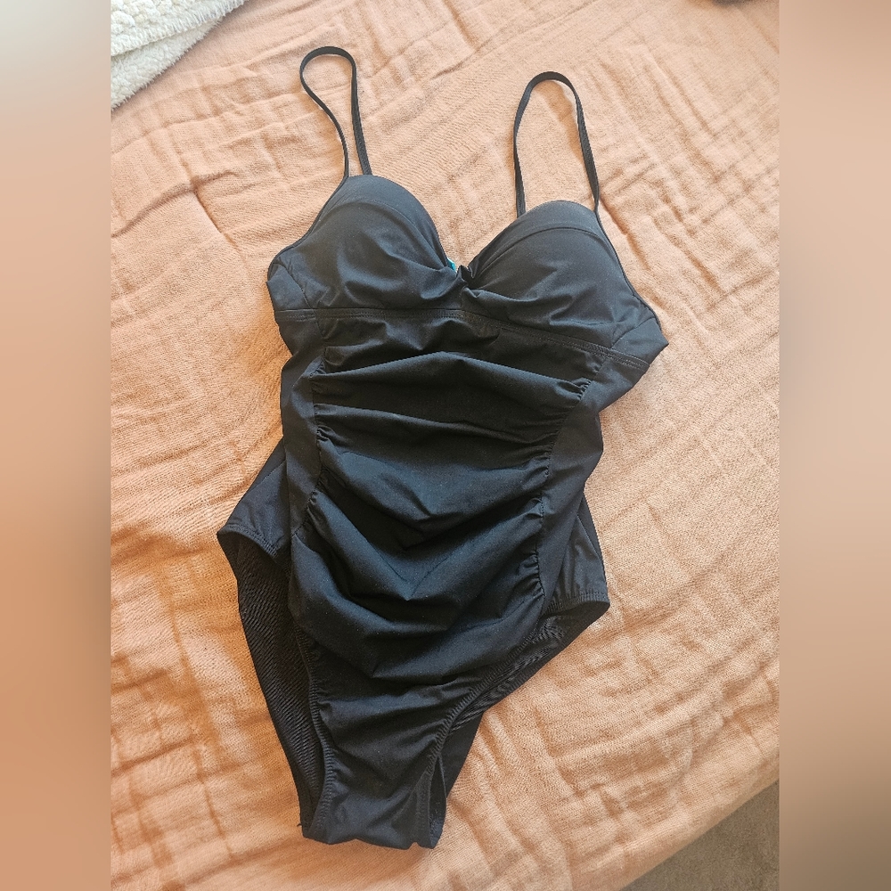 Assets by Sara Blakely, Spanx Swimsuit